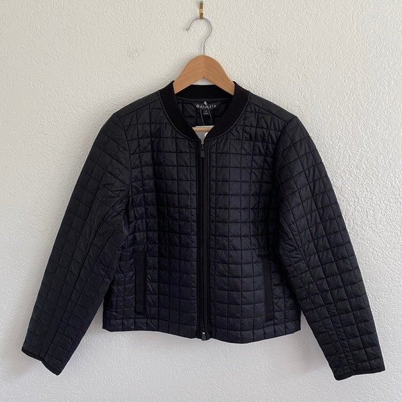 Athleta Recycled Grandview Shortie Quilted Bomber Jacket Black Size S NWT‎